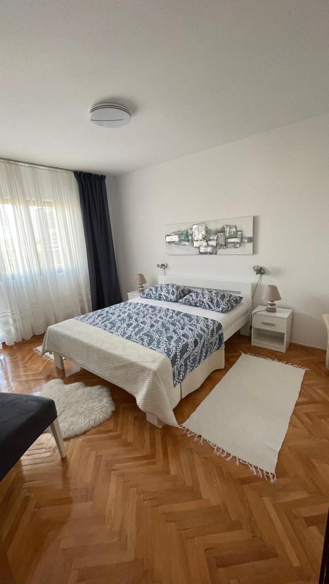 Mag Apartmani イェゼラ エクステリア 写真